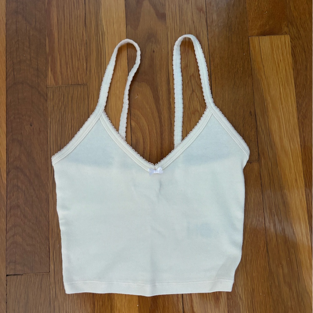 Aritzia ivory laced tank top